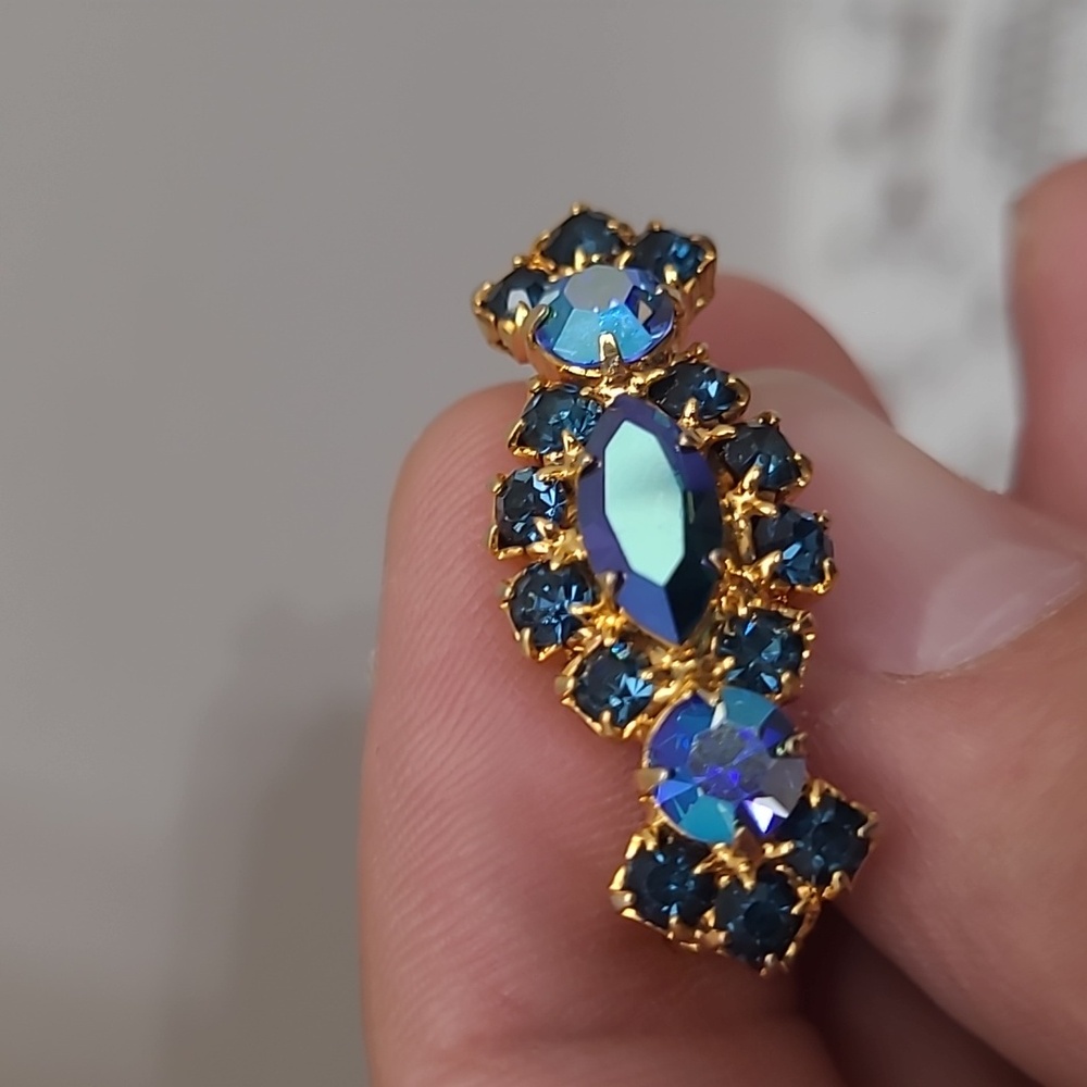 Elegant Blue Rhinestobe and Gold Women's Brooch Made in Austria